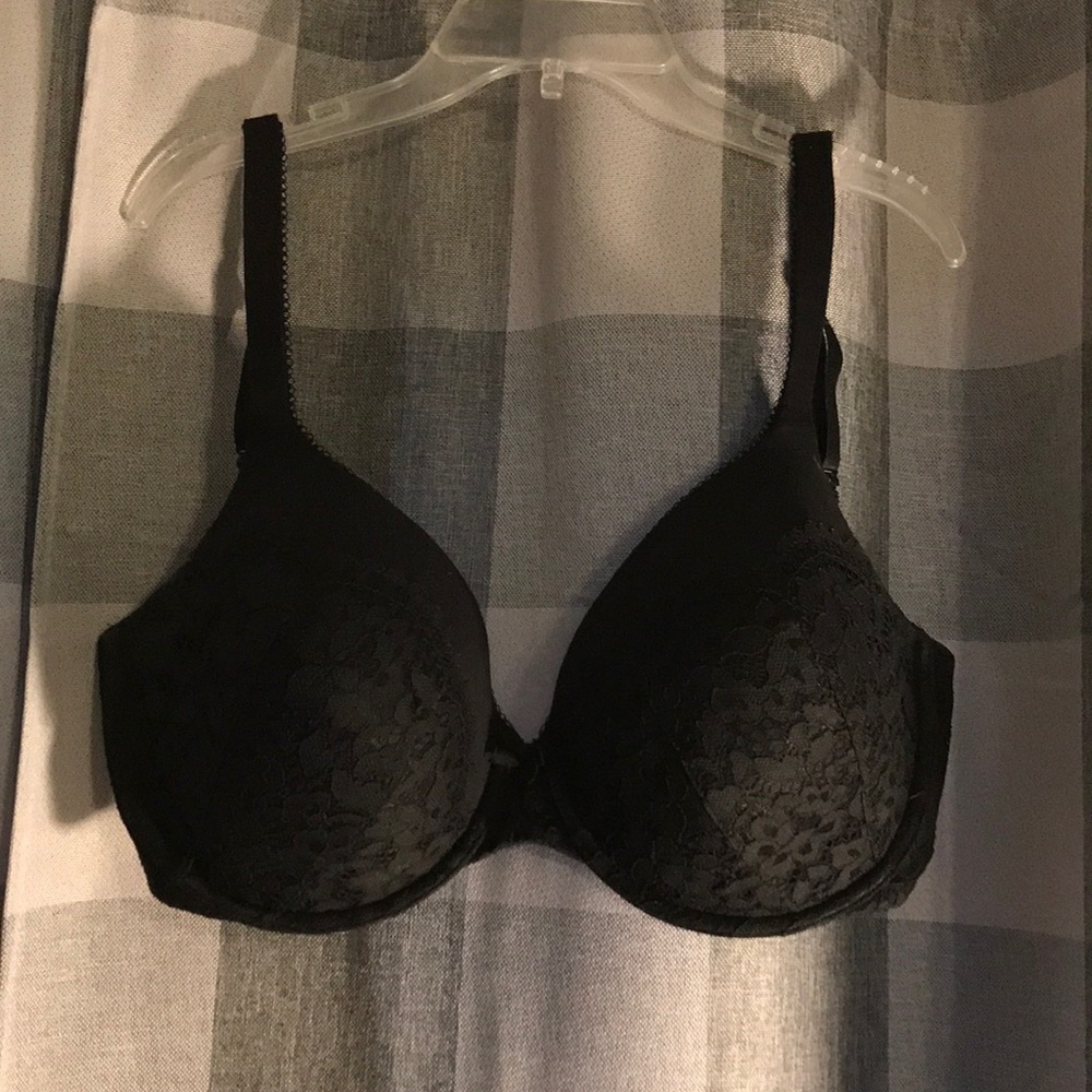 victoria secret lace bra